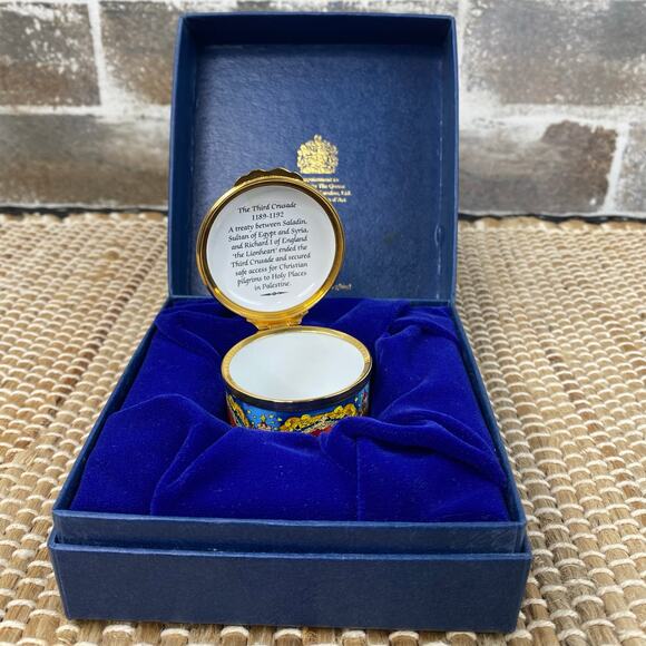 Limited Edition Halcyon Days Enamels Third Crusade 1189-1192 Trinket Box #63/300 - Picture 6 of 14